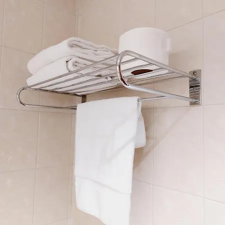 Costa Atlántica 2* Arteixo